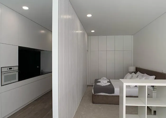 Apartament Palhotas - Jardim Santa Barbara